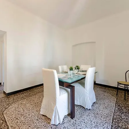 Altido Selin In Castelletto Daire *